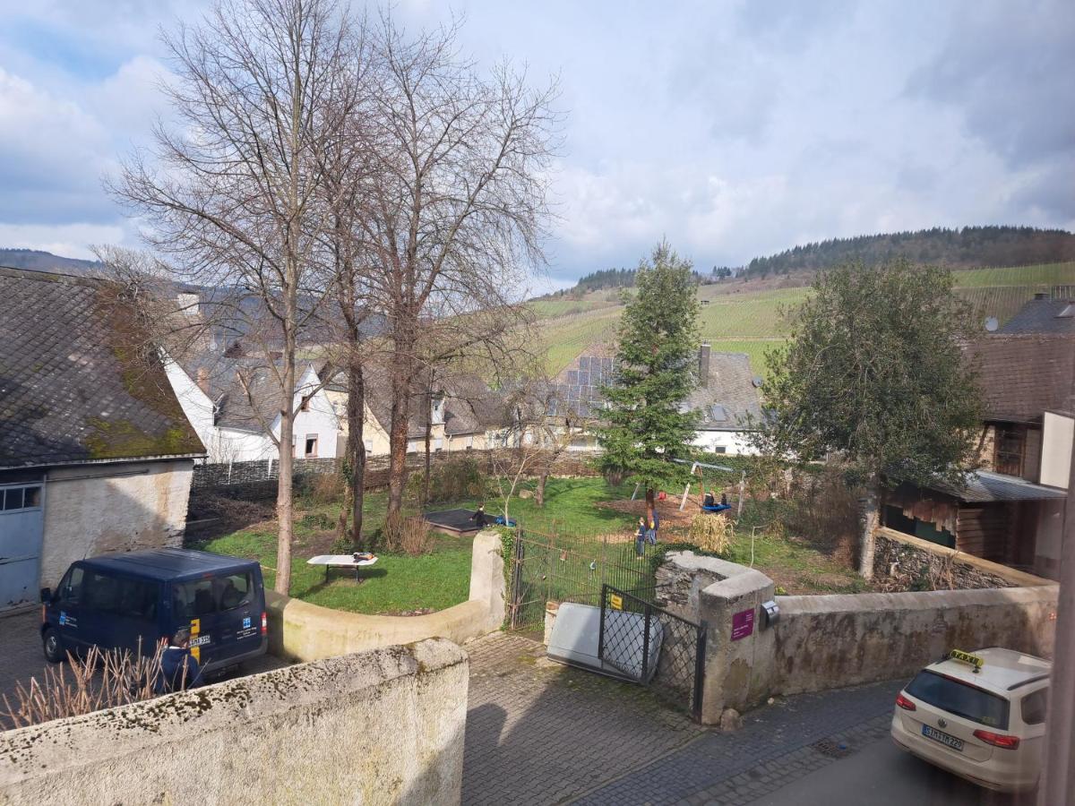 Haus Moselwald - 3 Bedrooms Enkirch Eksteriør bilde