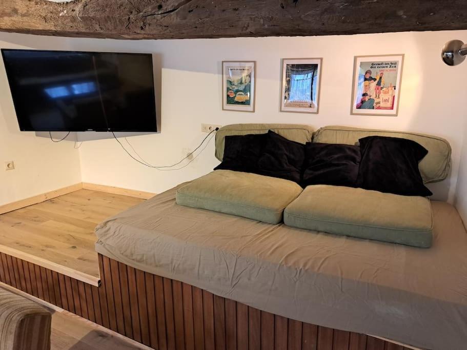 Haus Moselwald - 3 Bedrooms Enkirch Eksteriør bilde