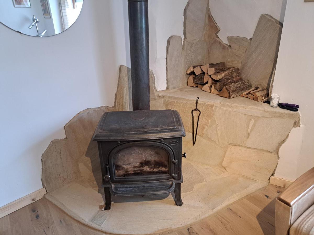 Haus Moselwald - 3 Bedrooms Enkirch Eksteriør bilde