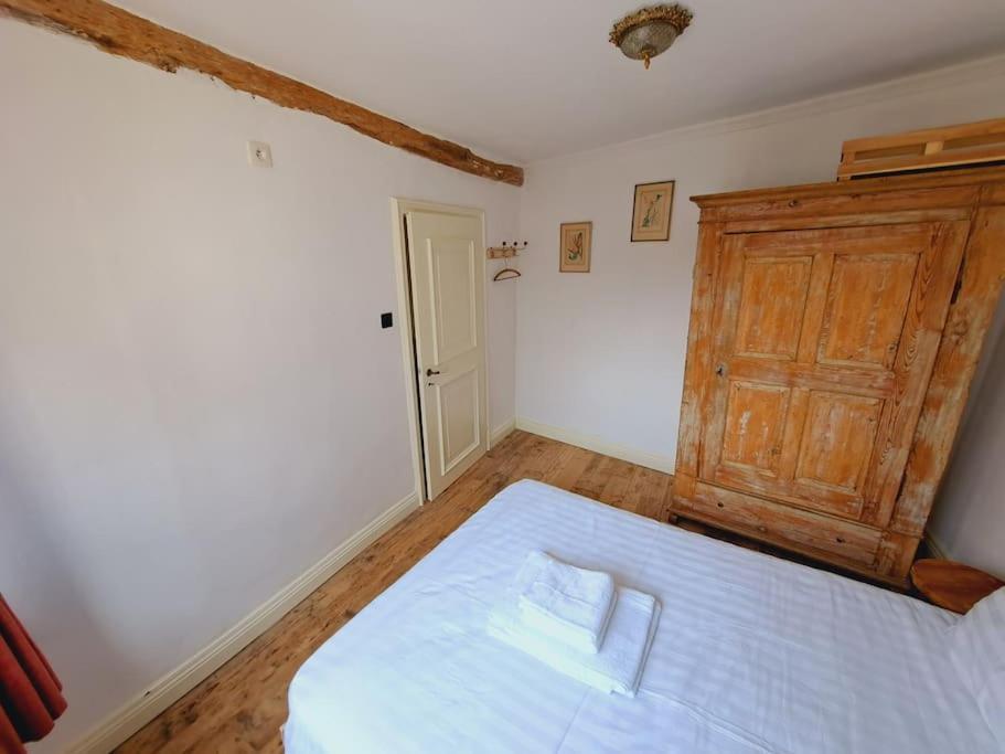 Haus Moselwald - 3 Bedrooms Enkirch Eksteriør bilde