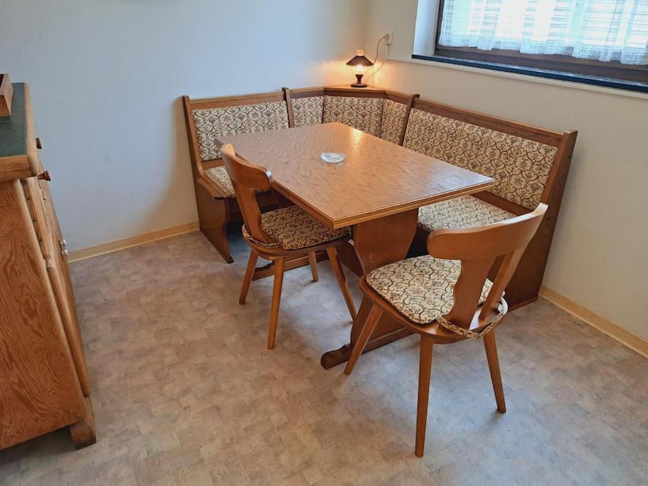 Haus Moselwald - 3 Bedrooms Enkirch Eksteriør bilde